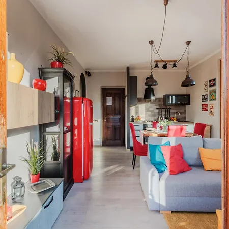 Rustic Elegance In The Heart Of Tuscany Lucca